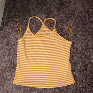 Fashion nova crop top
